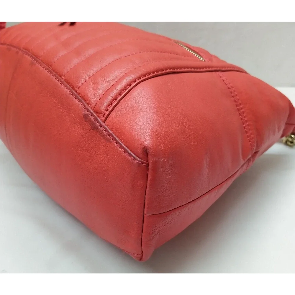 B. Makowsky Red Leather Quilted Chain Strap Zipper Hobo Shoulder Bag